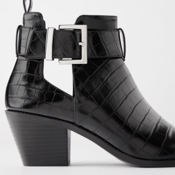 Zara Animal Embossed Croc Bootie Boot - Picture 4 of 11